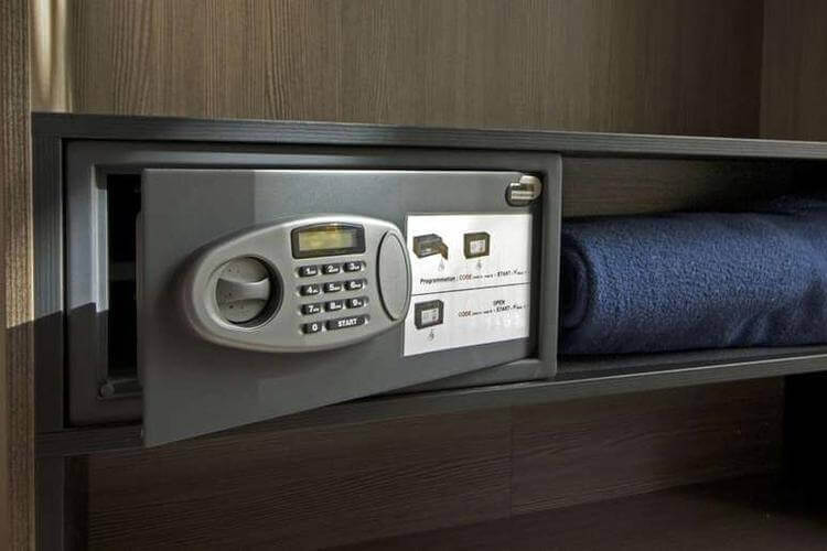 Hotel Safe Box Access Control