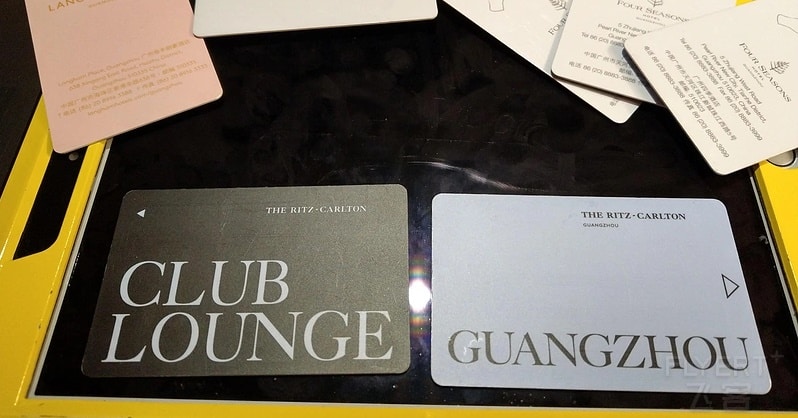 How much do hotels charge for lost key cards