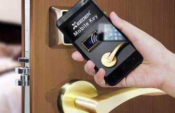 Mobile hotel access control